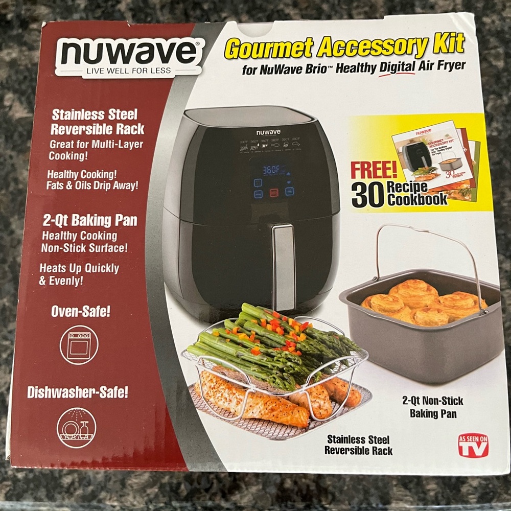 Nuwave-gourmet accessory kit NuWave Brio, digital air fryer.New,never used.$20